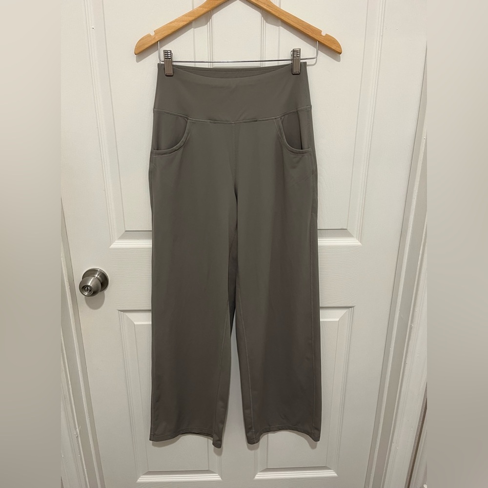 NWOT Promover Women Activewear Leggings Trousers with Pockets Stretch Size S - Picture 3 of 11